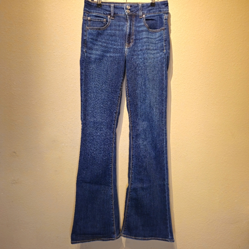 American Eagle High Rise Artist Flare Jeans Size 8